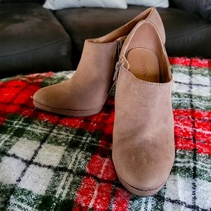 Super cute high heel booties